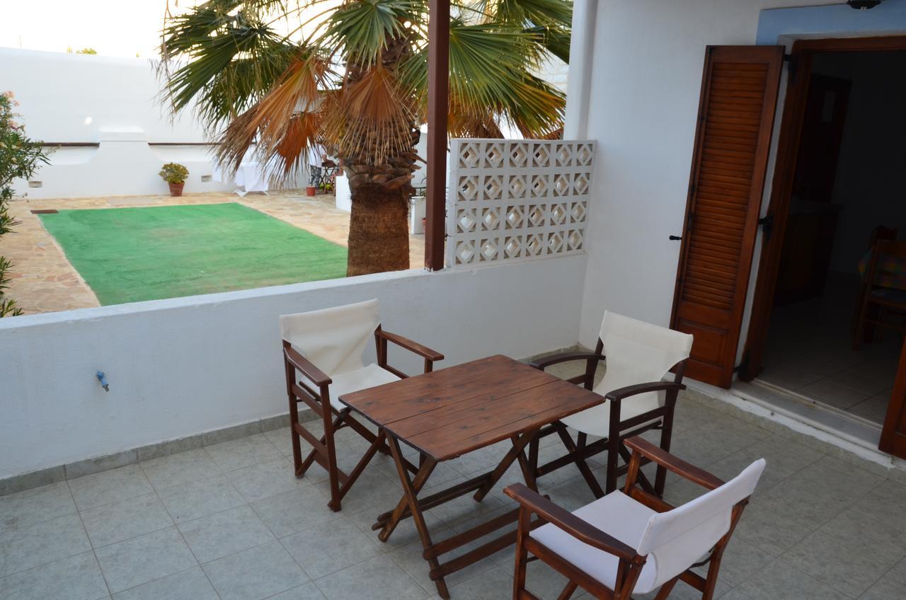 La Celestina Apartments Naoussa Exterior foto